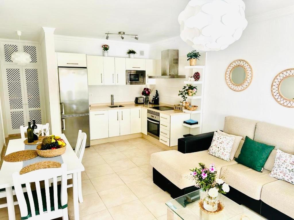 Long Beach Apartment Puerto Del Carmen Пуерто дел Кармен Екстериор снимка